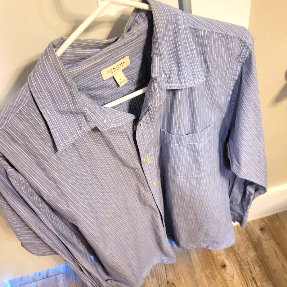 Sonoma button down Size L